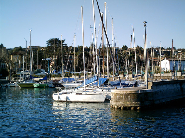 slideshow image
